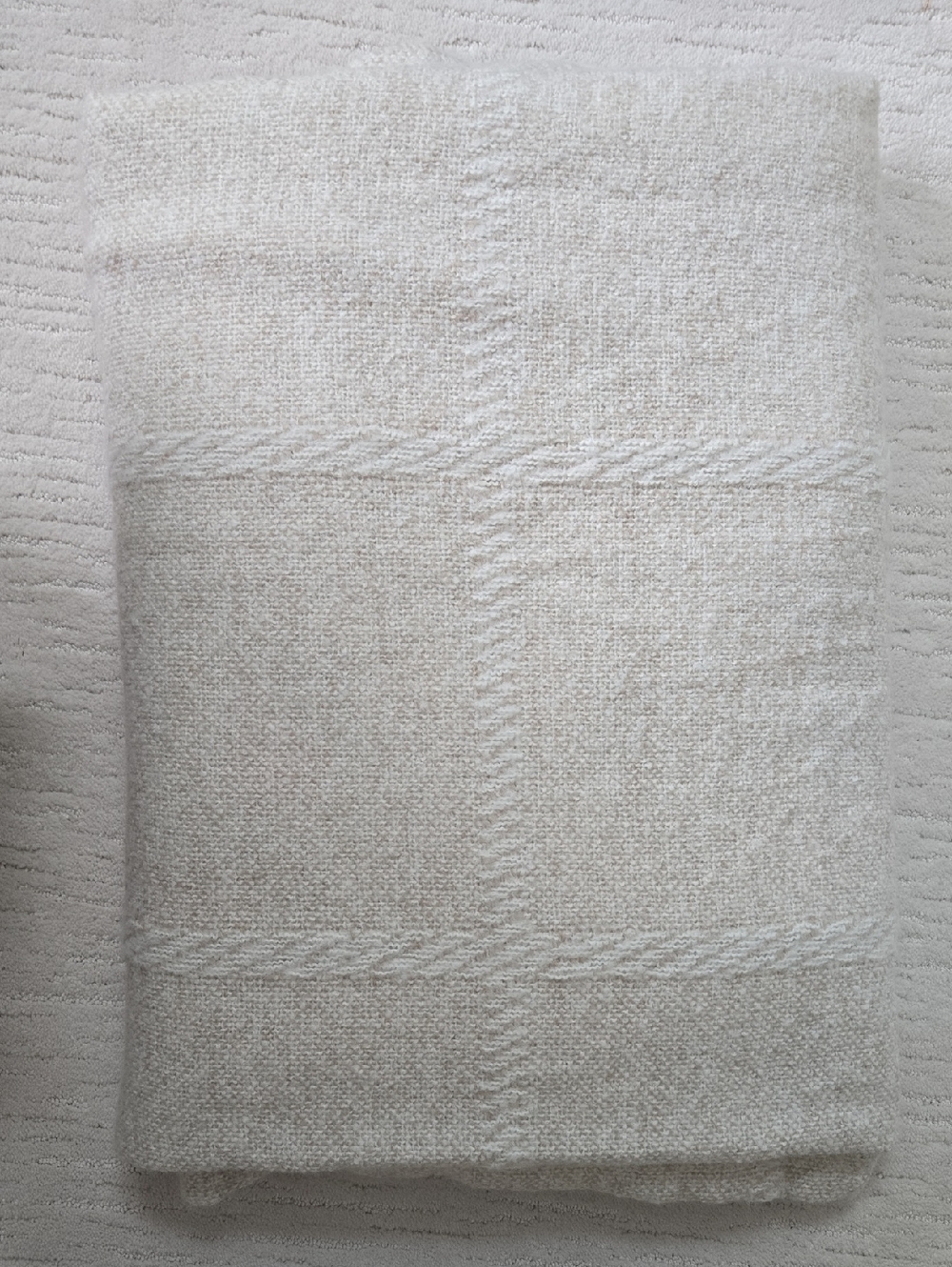 Pottery Barn • Cream Ivory Knit Large Plaid Queen Bed Blanket